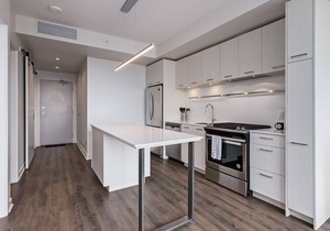 Corporate Stays - Elegant 1BR City with Stylish Interiors and Top Comfort in Calgary