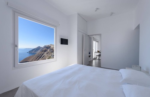Fira Hotel | Aria Suites