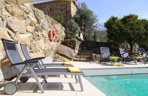 Campos de Baixo Villa | Private Pool with fantastic views over Douro River - Porto & Airport 1H