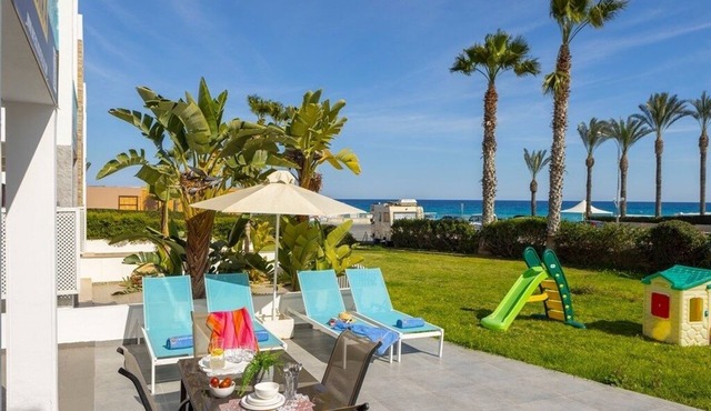 A modern 2 bedroom house in the absolute heart of Protaras with fantastic views of the sea in Protaras