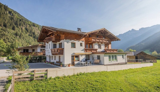 Apartment in Milders near Stubai Glacier in Neustift