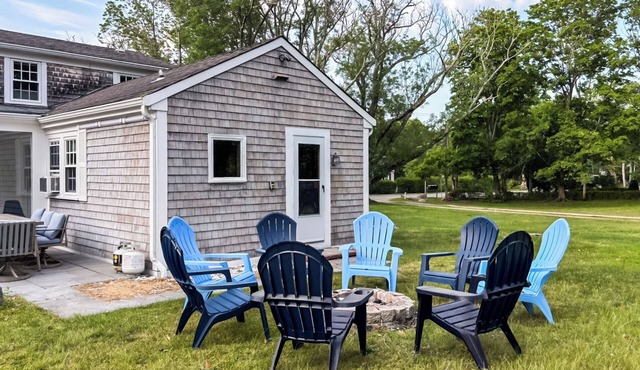 Barnstable, Relaxing, Great Location, Clean! in Barnstable