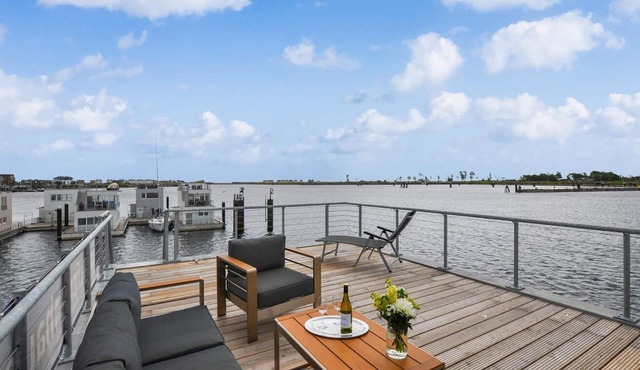 Beach front ship in Olpenitz with sauna in Olpenitz
