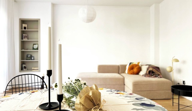 Bright & Spacious 2 Bedroom Family Apartment in Vibrant Moda in İstanbul