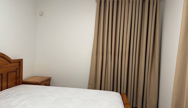 Close to Downtown/University of Guelph Residence Personal Room 2 in Guelph