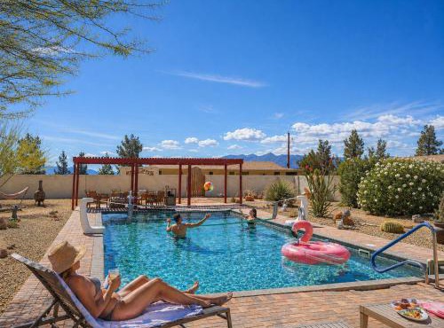 Falcon Cottage in Pahrump