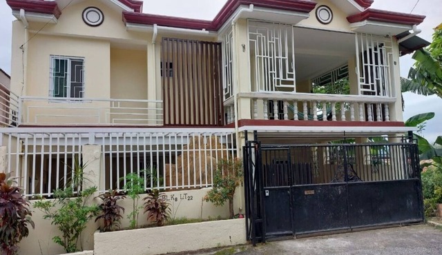 Hilltop Heights Retreat in Talisay