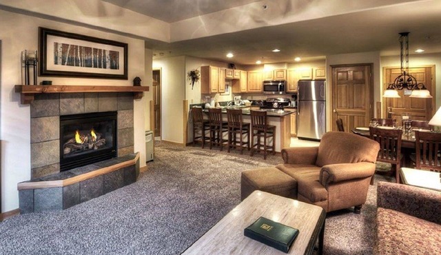 HOLIDAY SKIING in Breck! 2BR at FABULOUS GRAND TIMBER LODGE 12/26/26-1/2/27. in Breckenridge