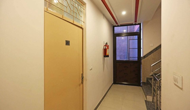 HOTEL DIAMOND STAR, AIRPORT IGI in NEW DELHI