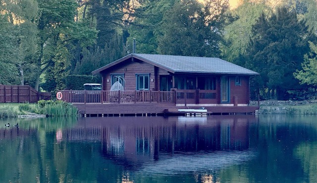 JEM Lodge - Lakeside Farm Ltd in Stocksfield