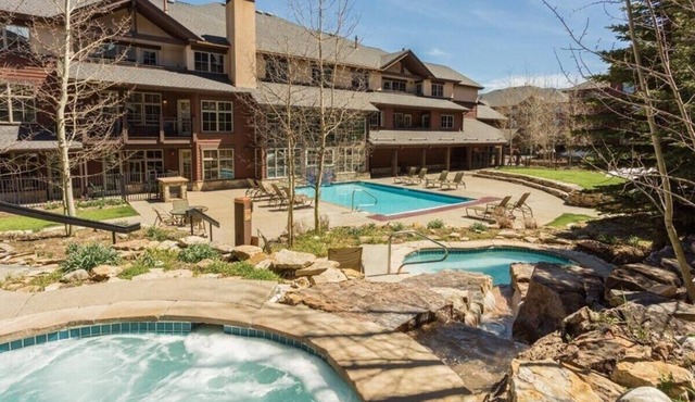 LOCATION, LOCATION, LOCATION - SKI IN/OUT - 2BR/2B -Grand Timber Lodge in Breckenridge