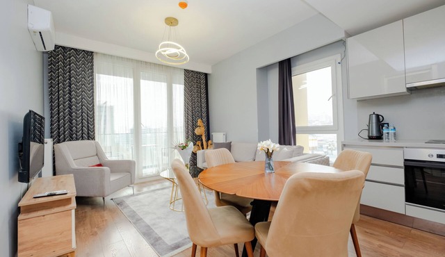 lUX Residence on High Floor 03 in Istanbul