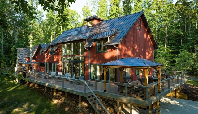 Luxury 6-bedroom House With New River Gorge Bridge View in Fayetteville in Fayetteville