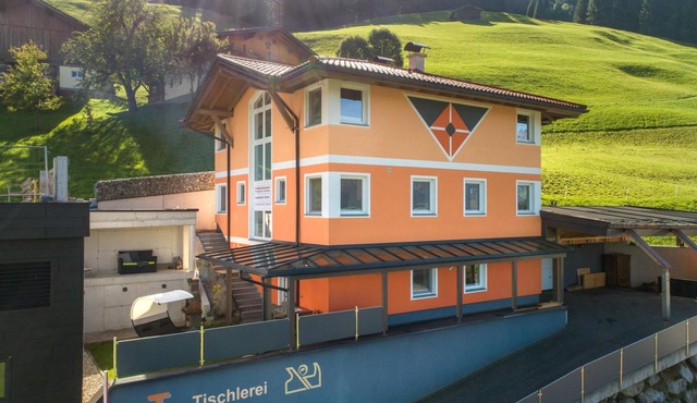 Luxury holiday home in a quiet location in Kolsassberg