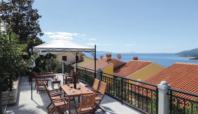 Nice apartment in Rabac with house sea view in Rabac