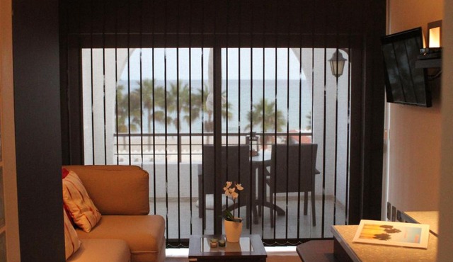 Solyventura® Maisonette-Bungalow in einmaliger Strandlage in Costa Calma