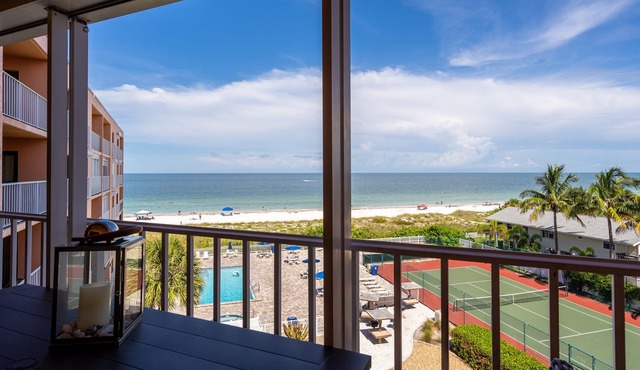 SUMMER SPECIAL- Direct Beachfront Reef Club Luxury-Million View Bchfront in Indian Rocks Beach
