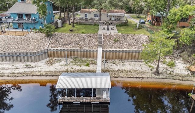 Suwannee River Vaca! - Boating, Fishing, Canoeing, Paddle Boarding and much more in Branford
