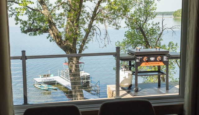 TWO Charming Lake Miltona Cabins with PONTOON! #2131 in Miltona