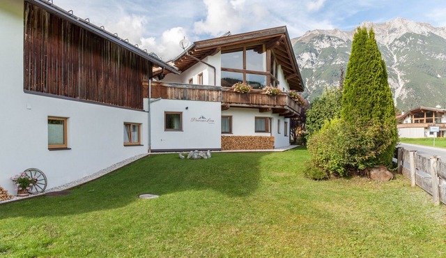 Vacation Home 'Panorama Lodge Leutasch' with Mountain View, Terrace & Sauna in Leutasch