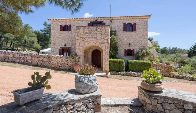 Villa Eirene - Stunning sea views in Koiliomenos