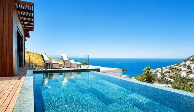 Villa Elysia - Six Bedroom Villa, Sleeps 10 in Geriş Mahallesi