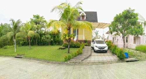 Villa Gathering Yuni Syahla in Citaringgul 1