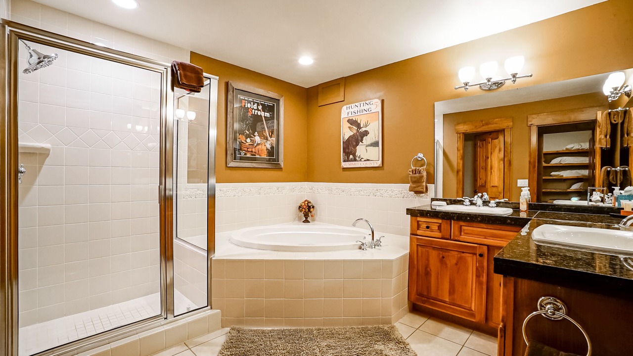 Photo of Bathroom in Baldy Mountain