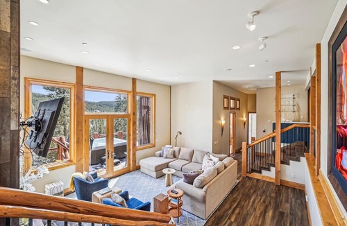 Baldy Mountain House | Experience luxury at Clowsgill Holme, a spacious 5-bedroom retreat in Breckenridge.