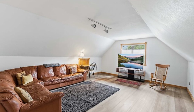 Expansive Home with Hot Tub, 1 Mile to Main St in Breckenridge