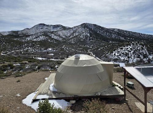 Tranquil Desert Retreat in a Geodesic Dome with Scenic Views in Las Vegas, Nevada in Las Vegas